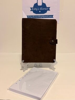 NWOT Fan & Ran Brown Leather Foilo/Journal 3 ring Binder/Case with Snap Closure